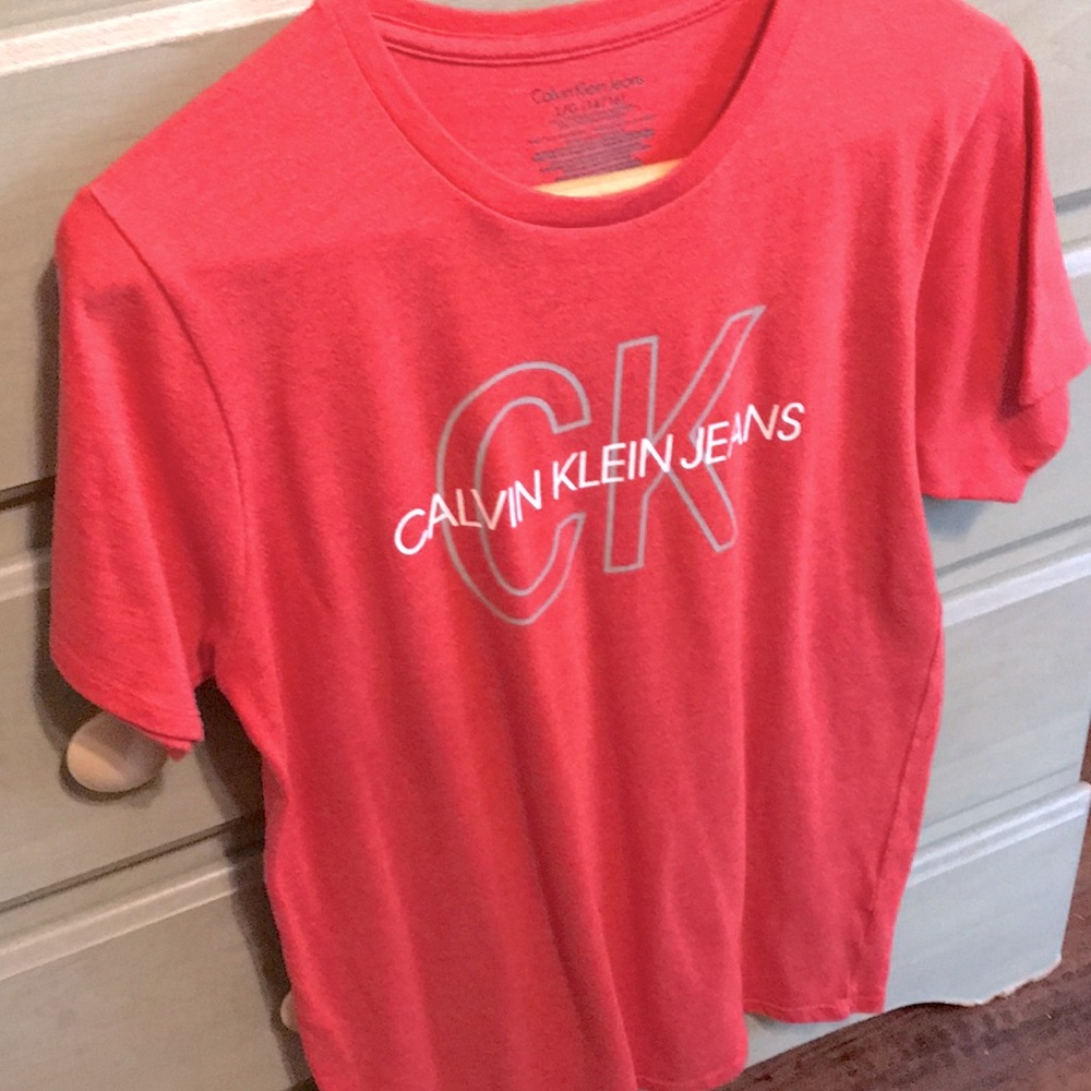 Calvin Klein Jeans Tee kids size L 14/16